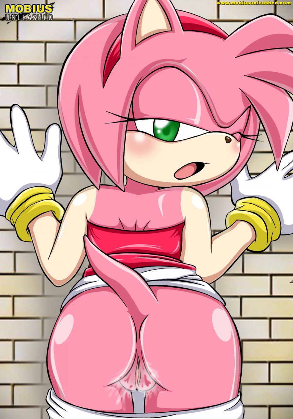 Sonic - Amy Rose.