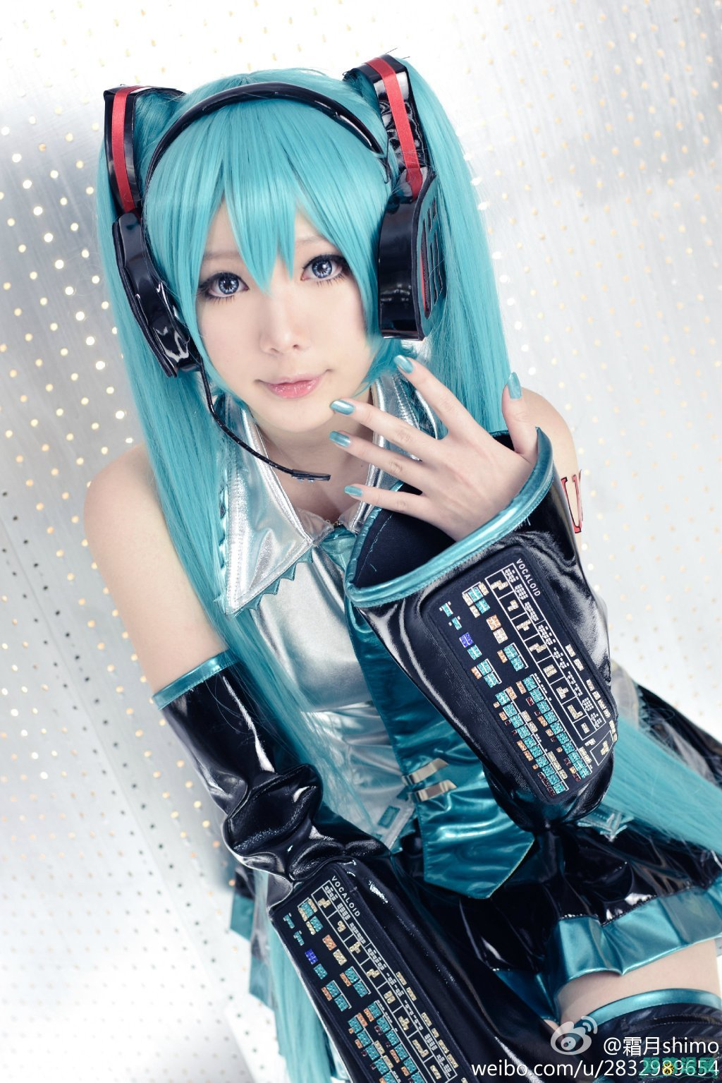 Cute Hatsune Miku Japanese Cosplayer 39