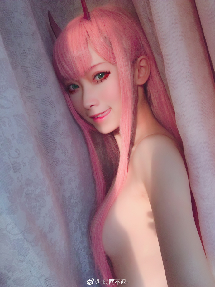 Read Zero Two Cosplay